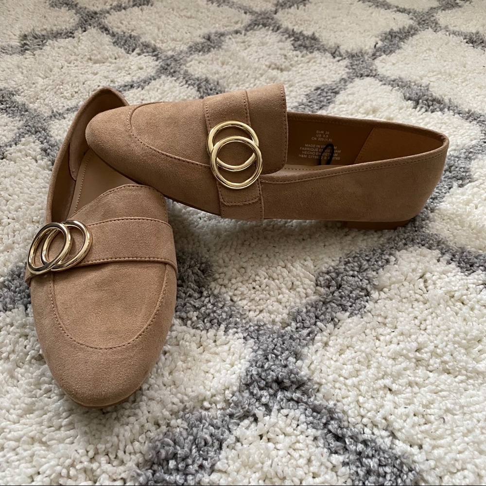 NWOT Faux Suede Loafers